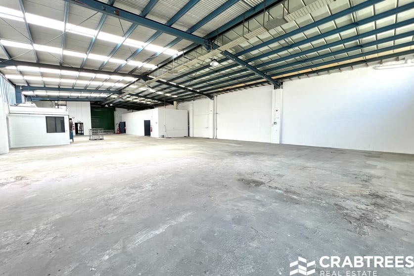 Click to view all images 124 Cochranes Road Moorabbin VIC 3189 - Image 3