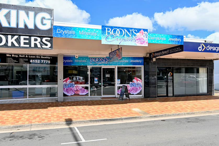 Click to view all images 11 Targo Street Bundaberg Central QLD 4670 - Image 1