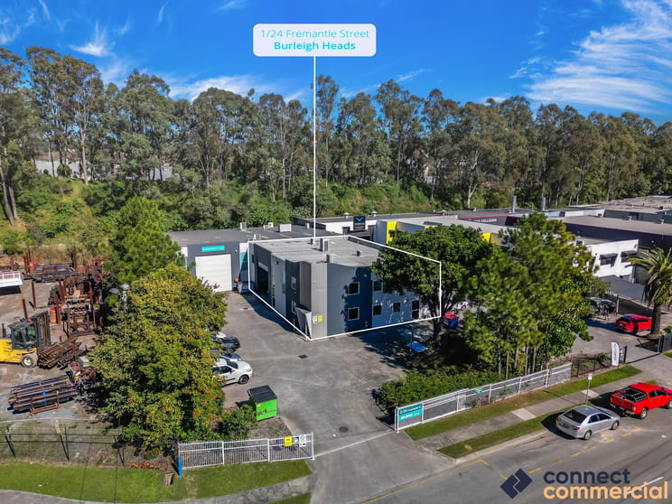 Click to view all images 1/24 Fremantle Street Burleigh Heads QLD 4220 - Image 2