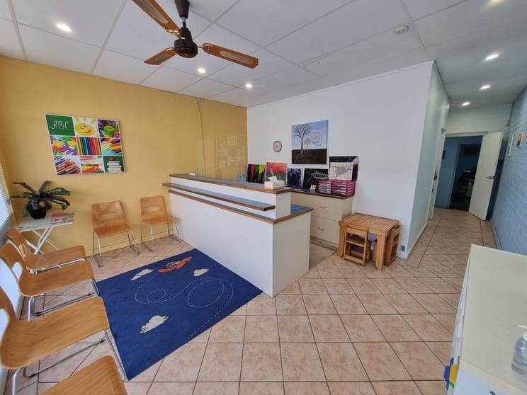 Click to view all images 463 Belair Road Belair SA 5052 - Image 3