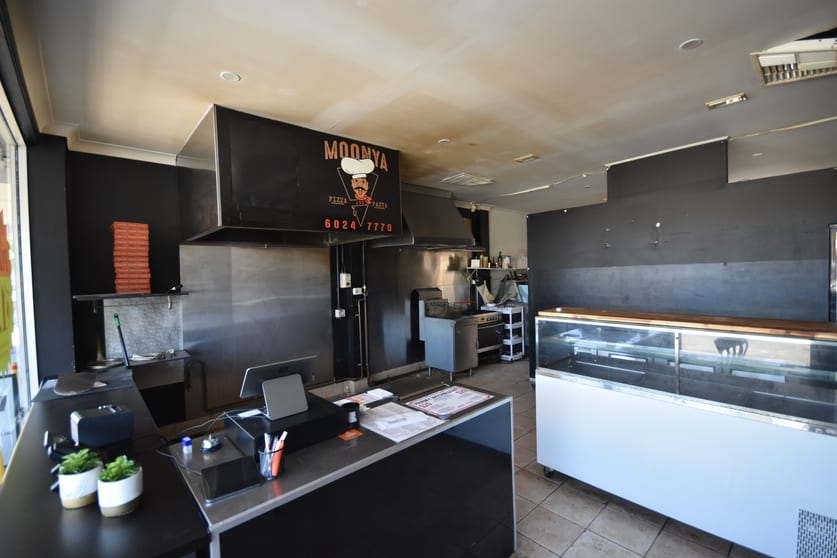 Click to view all images 20 Jarrah Street Wodonga VIC 3690 - Image 3