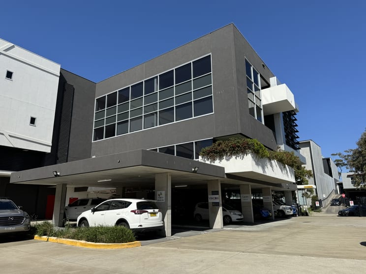Click to view all images 212/16 Wurrook Circuit Caringbah NSW 2229 - Image 2