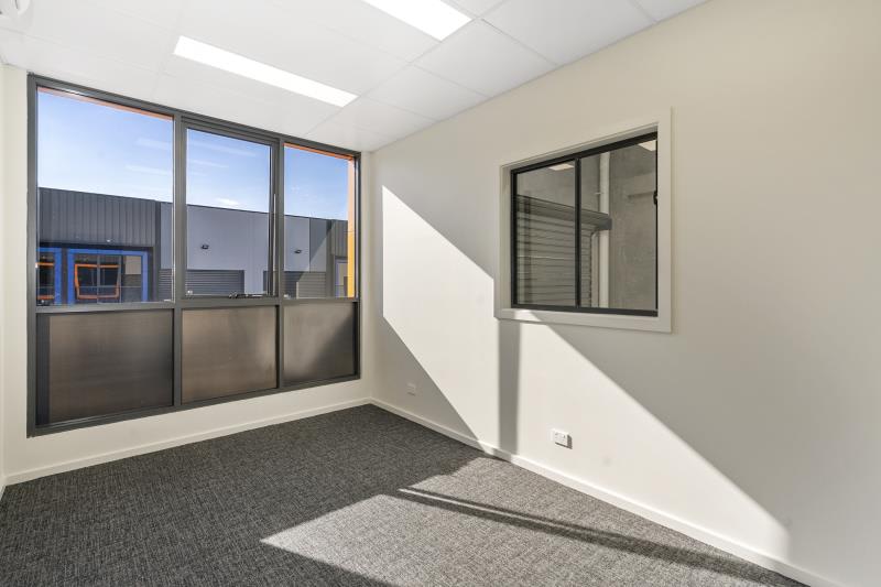 Click to view all images Warwick Farm NSW 2170 - Image 3