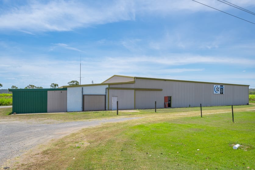 Click to view all images 5266 Bruce Highway Calen QLD 4798 - Image 2