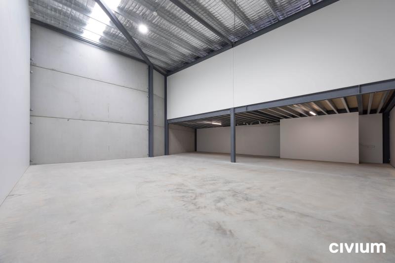 Click to view all images Unit F08/25 Val Reid Crescent Hume ACT 2620 - Image 3