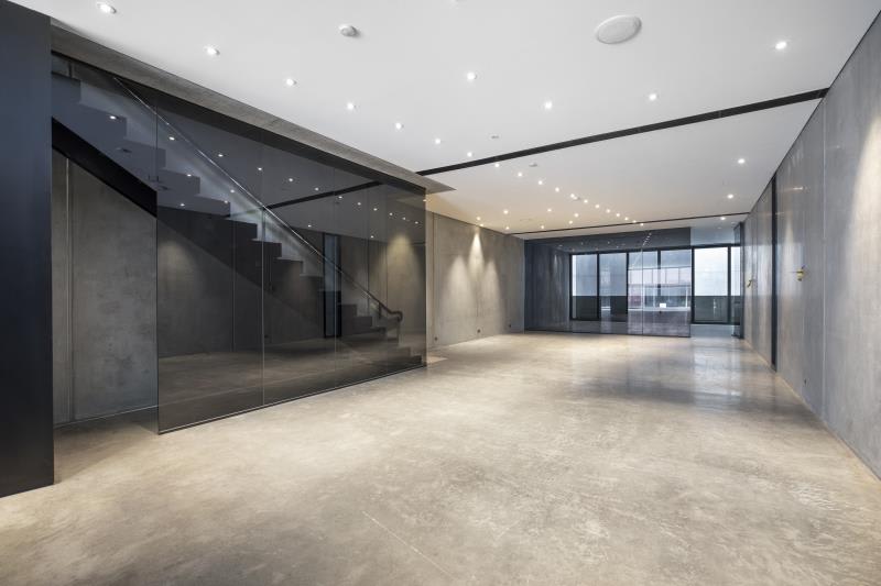 Click to view all images 44 Cubitt Street Cremorne VIC 3121 - Image 2