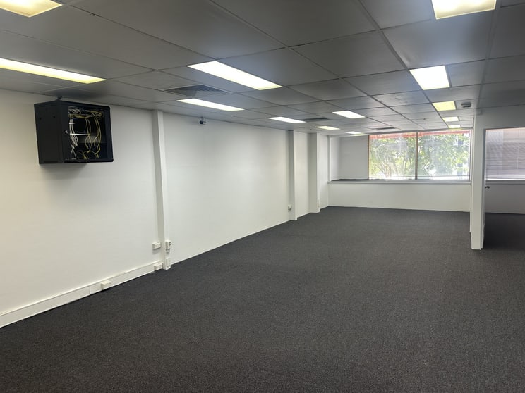 Level  Suite 1/20 Welch Street Southport QLD 4215 - Image 3