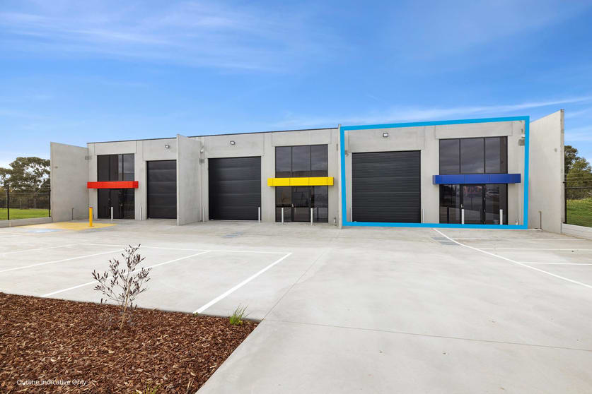 Click to view all images 3/59 Selkirk Drive Wendouree VIC 3355 - Image 1