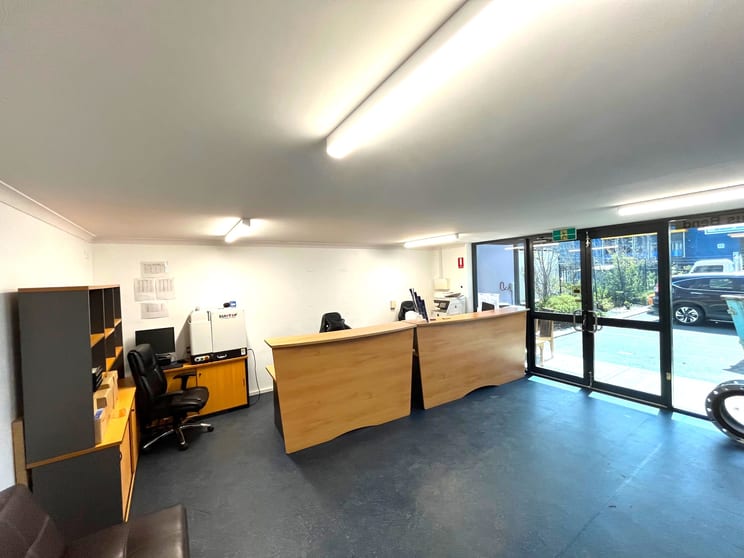 Click to view all images 1/24 Horus Bend Bibra Lake WA 6163 - Image 3
