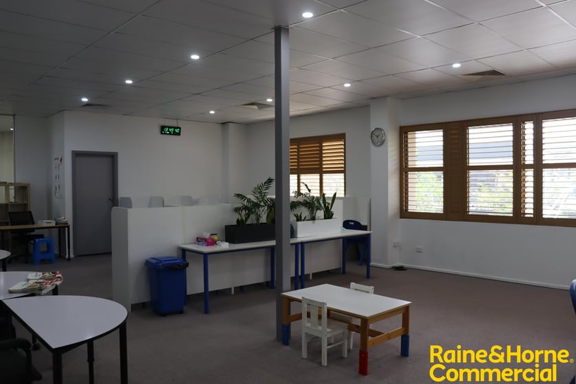 Click to view all images Suite 1/262 Macquarie Street Liverpool NSW 2170 - Image 3