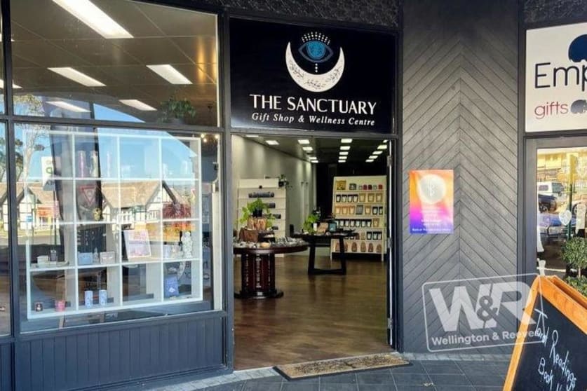Click to view all images Shop 2/120 York Street Albany WA 6330 - Image 1