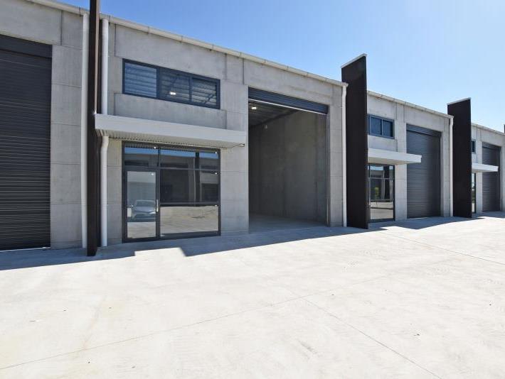 Click to view all images Unit 11/65 Spitfire Place Rutherford NSW 2320 - Image 1