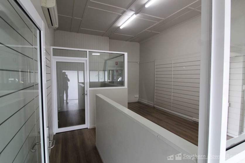 Click to view all images 151 B Palmerin Street Warwick QLD 4370 - Image 2