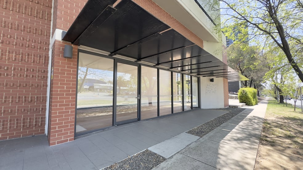 Click to view all images Unit 249/97 Eastern Valley Way Belconnen ACT 2617 - Image 2