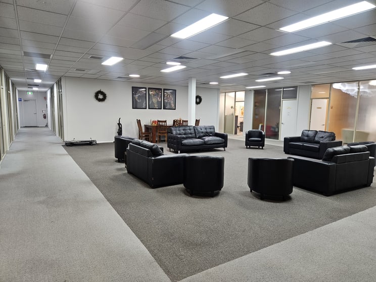 Click to view all images 139-141 Langtree Avenue Mildura VIC 3500 - Image 3