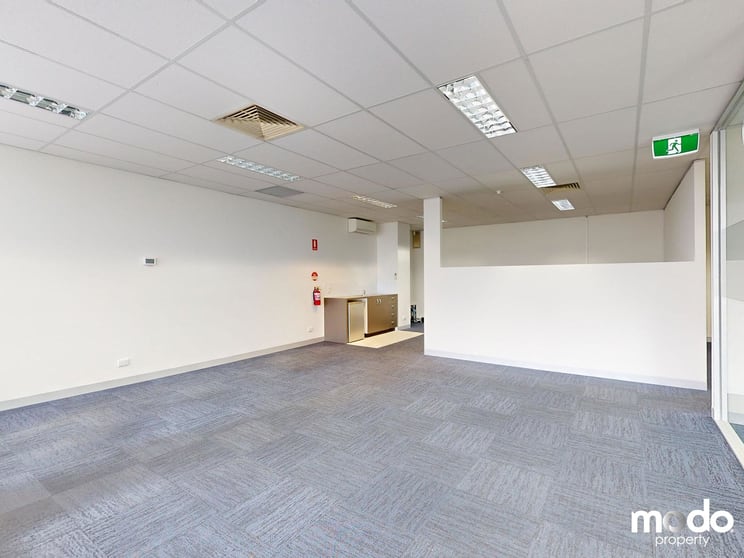 Click to view all images 13/333 Canterbury Road Canterbury VIC 3126 - Image 3
