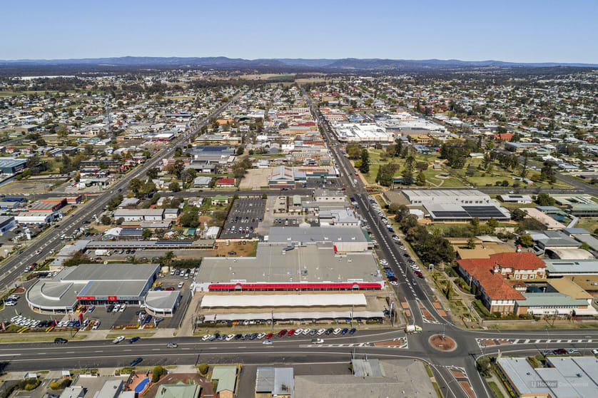 Click to view all images 1/64 Victoria Street Warwick QLD 4370 - Image 2