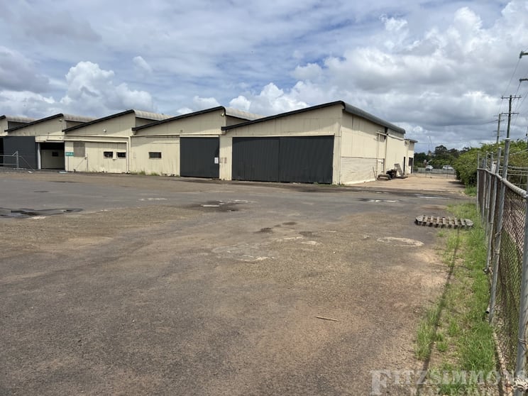 Click to view all images 2 Bunya Street Dalby QLD 4405 - Image 2