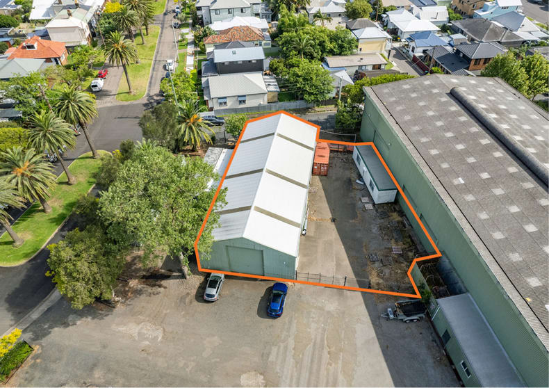 Click to view all images Shed D/90 Gipps Street Carrington NSW 2294 - Image 1