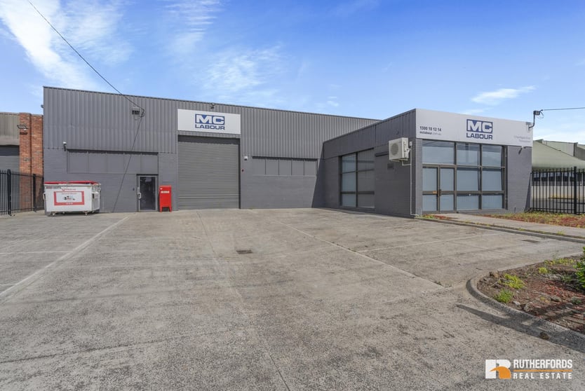 Click to view all images 15 Northgate Drive Thomastown VIC 3074 - Image 1