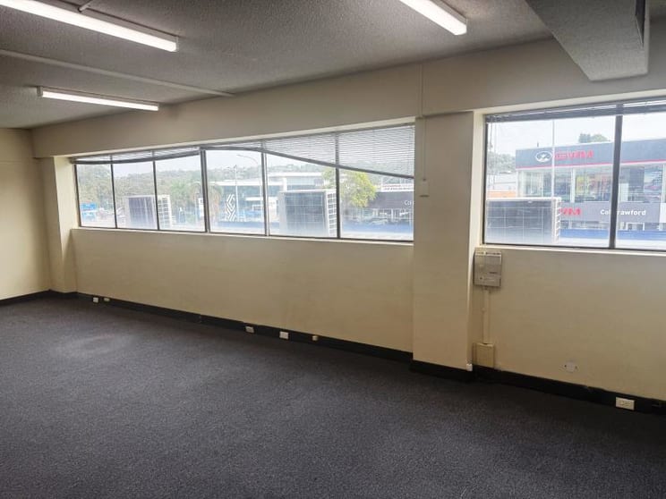 Click to view all images Brookvale NSW 2100 - Image 2