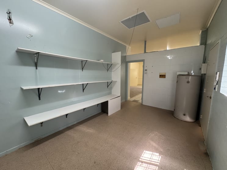 Click to view all images 19/77 Myall Street Dubbo NSW 2830 - Image 3