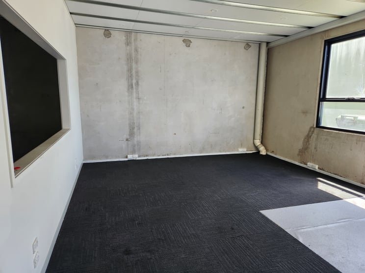 Click to view all images 15 Kinder Street Campbellfield VIC 3061 - Image 2