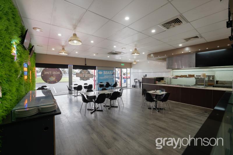 Click to view all images 514 Plenty Road Mill Park VIC 3082 - Image 3