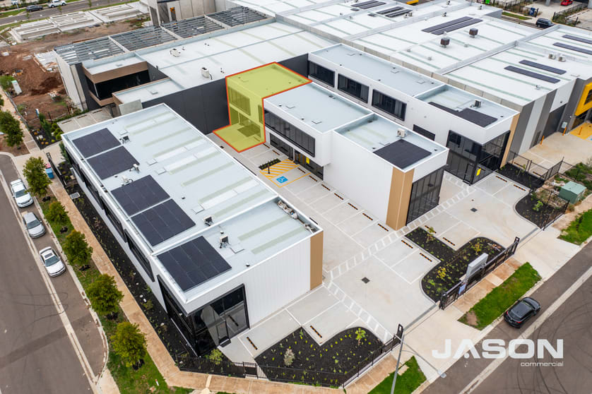 Click to view all images 5/25 Robbins Circuit Williamstown North VIC 3016 - Image 2