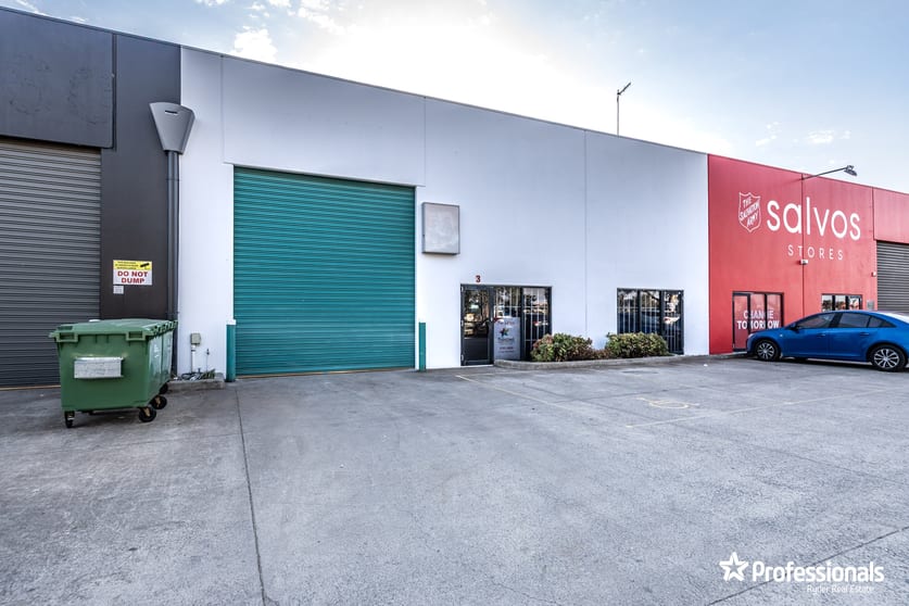 Click to view all images 3/86-88 High Street Melton VIC 3337 - Image 1