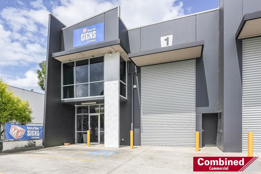 Click to view all images 1/6 Orielton Road Smeaton Grange NSW 2567 - Image 1