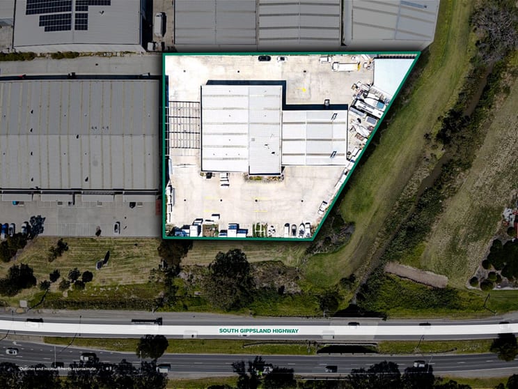 Click to view all images 6/10-12 South Link Dandenong South VIC 3175 - Image 2