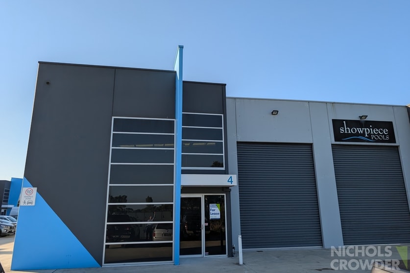 Click to view all images 4/112 Colemans Road Carrum Downs VIC 3201 - Image 1