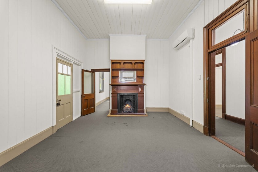Click to view all images 119 Herries Street East Toowoomba QLD 4350 - Image 3