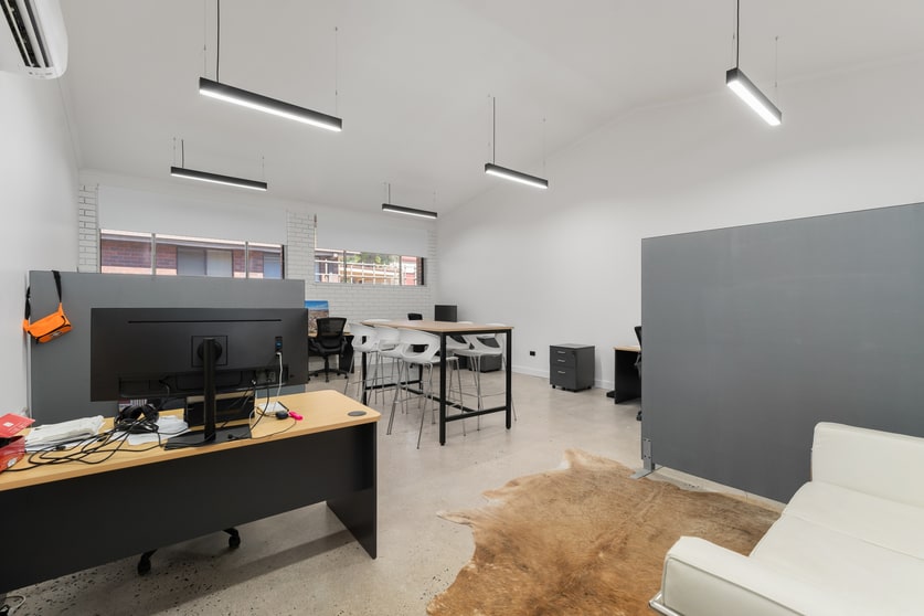 Click to view all images Suite 2/233 Stewart Street Bathurst NSW 2795 - Image 2