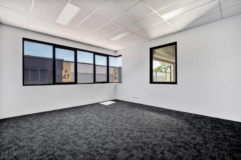 Click to view all images Unit 36/24 Helles Avenue Moorebank NSW 2170 - Image 3