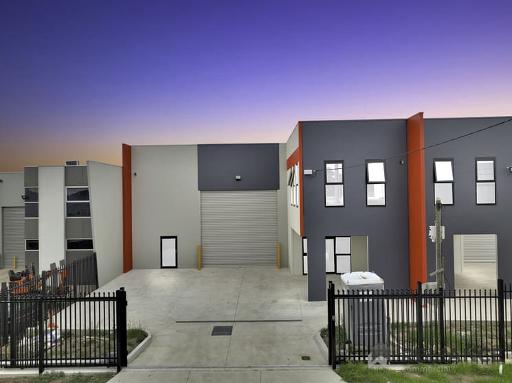 Click to view all images 86 & 88 Davies Avenue Sunshine VIC 3020 - Image 3
