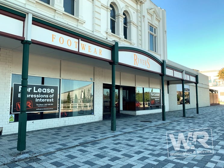 Click to view all images 140 Stirling Terrace Albany WA 6330 - Image 2