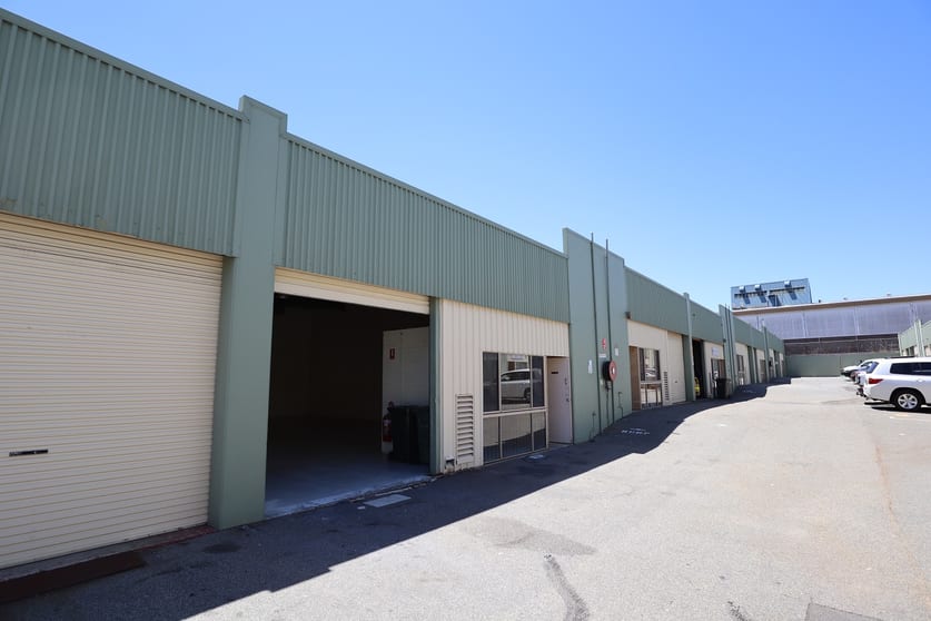 Click to view all images 3/92 Briggs Street Welshpool WA 6106 - Image 3