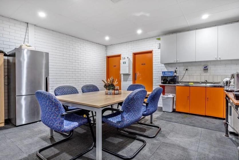 Click to view all images 2 Bachell Avenue Lidcombe NSW 2141 - Image 2