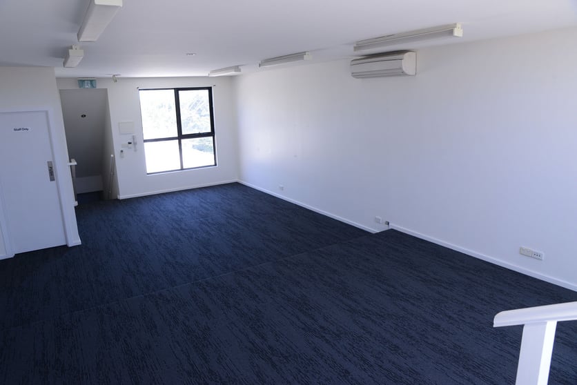Click to view all images 3/331 North Road Caulfield South VIC 3162 - Image 3