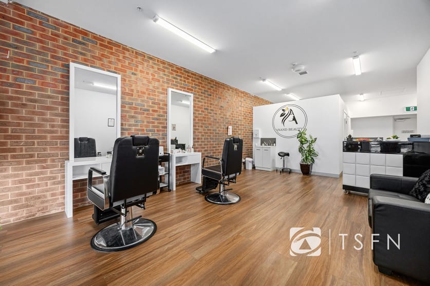 Click to view all images 2A Queen Street Bendigo VIC 3550 - Image 2