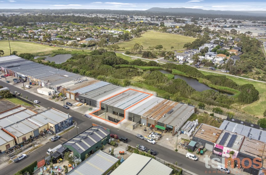 Click to view all images 14 & 16 Lamana Road Mordialloc VIC 3195 - Image 3