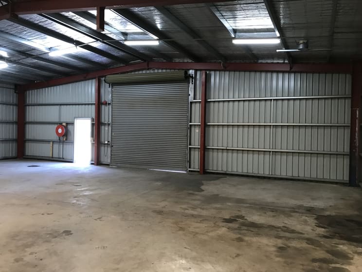 Click to view all images 4/401 Lal Lal Street Canadian VIC 3350 - Image 3