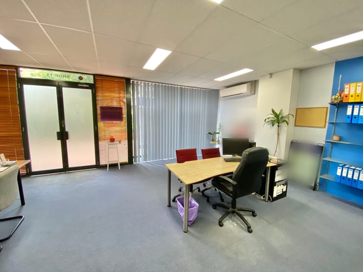 Click to view all images 11/177-219 Mitchell Rd Erskineville NSW 2043 - Image 2