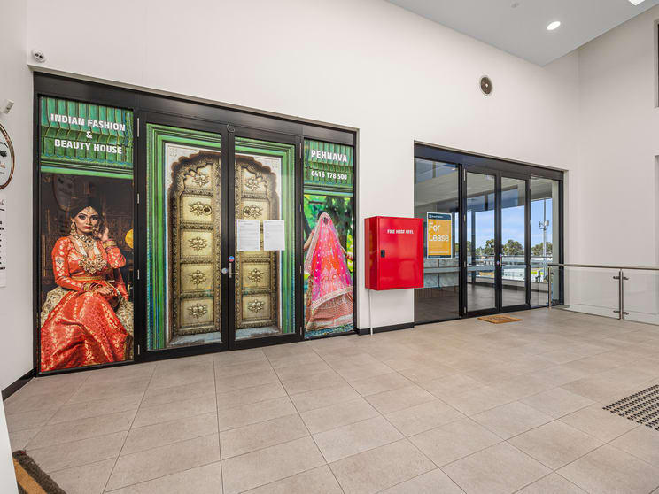 Click to view all images Shop 22/26 Selandra Boulevard Clyde North VIC 3978 - Image 2