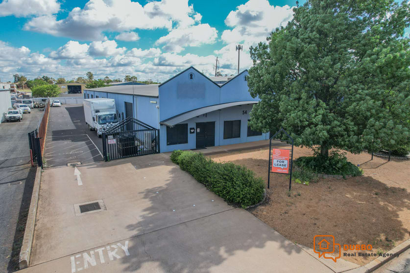Click to view all images 54 Mountbatten Drive Dubbo NSW 2830 - Image 1