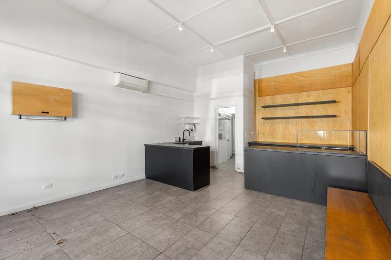 Click to view all images 81 Whitehorse Road Deepdene VIC 3103 - Image 3