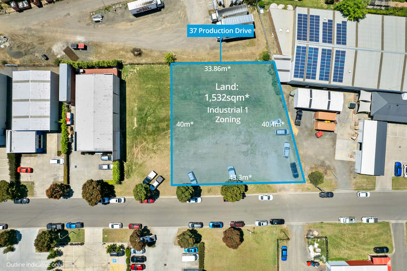 Click to view all images 37 Production Drive Alfredton VIC 3350 - Image 3