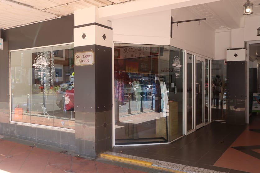 Click to view all images Shop 1 & 2/126 Molesworth Street Lismore NSW 2480 - Image 2